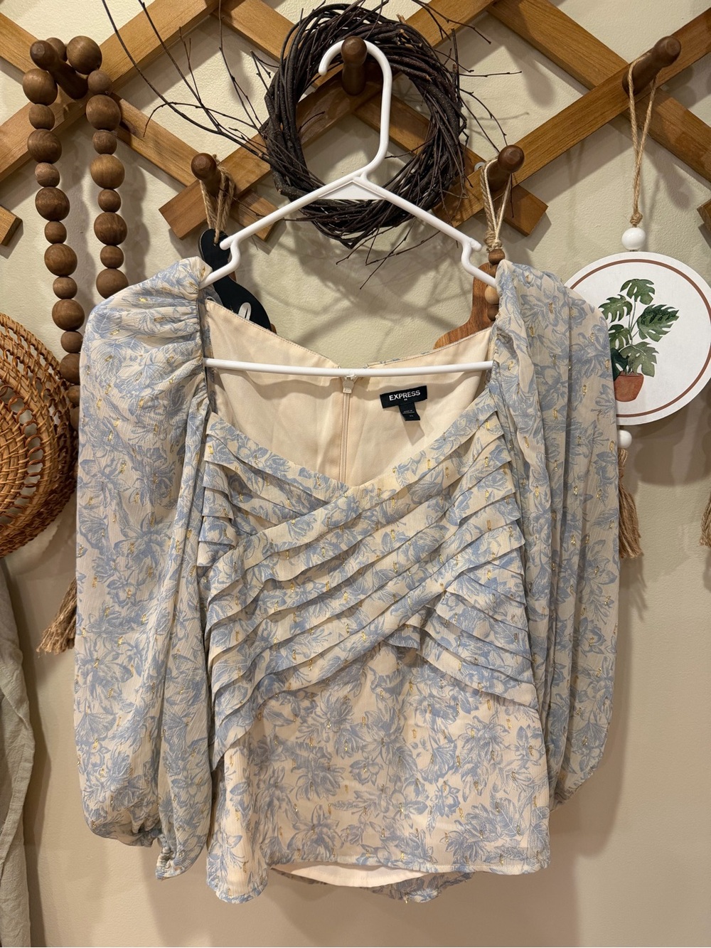 Express Cream and Light Blue Floral Puff-Sleeve Blouse with Pleated Front